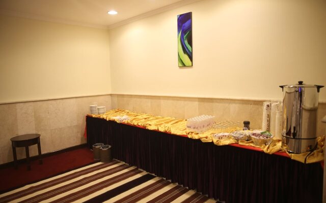 Golden Manafea Hotel