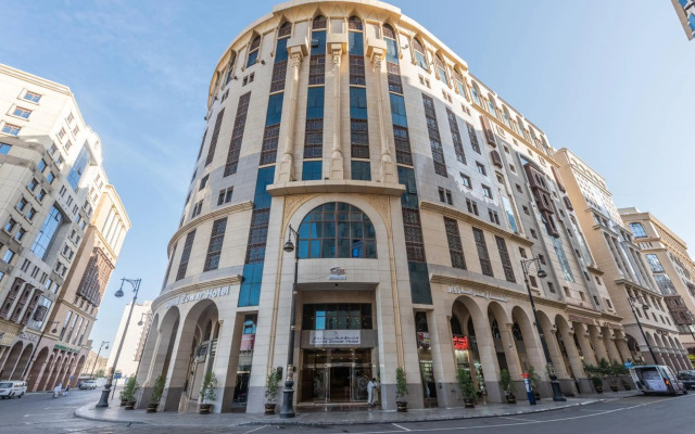 Grand Zowar Hotel