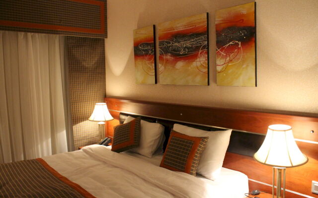 Al Shakreen Golden Tulip