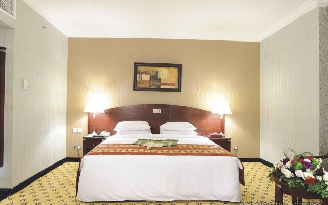 Leader Al Muna Kareem Hotel