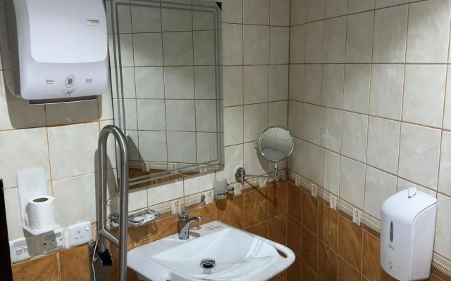 Sidratul Aalia Al-Dahabi Hotel