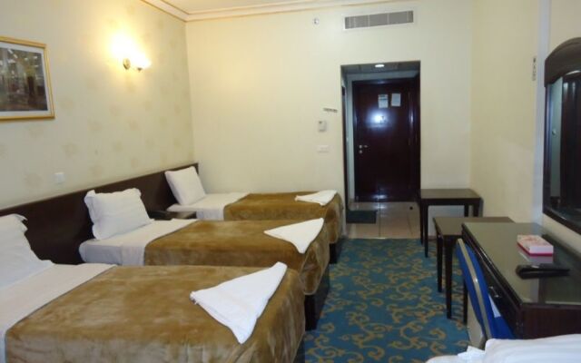 Artal International Hotel