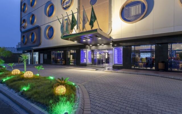 Y Platinum Hotel