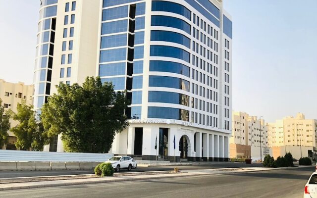 Zaha Taiba Hotel