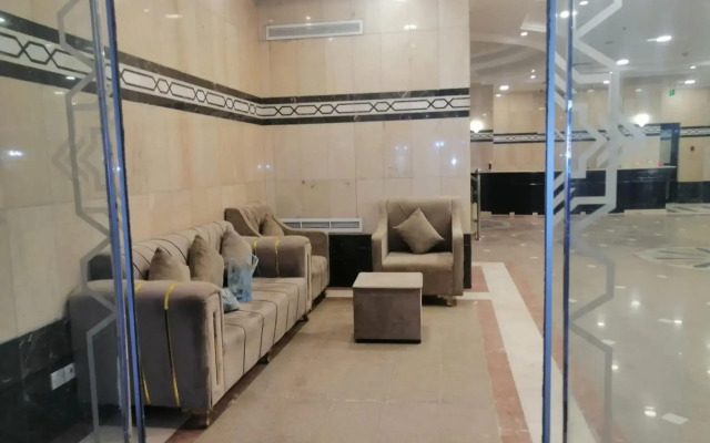 Hayah Grand Hotel