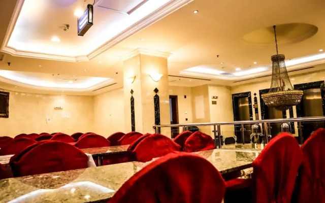 Al Mokhtara Golden Hotel