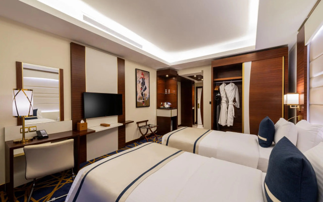 Blue Diamond Hotel