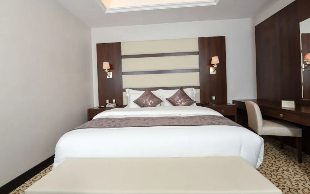 Grand Park Hotel