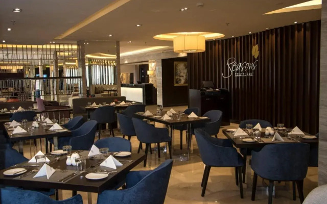 Paradise Elite Hotel