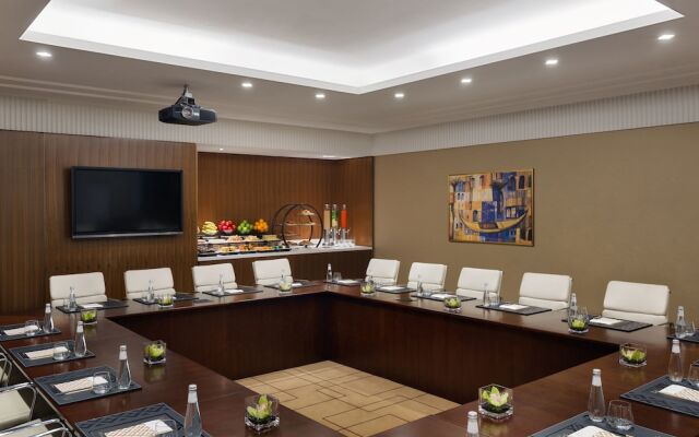 The Hotel Galleria Jeddah, Curio Collection by Hilton