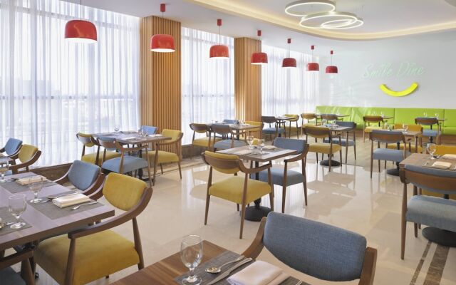 Holiday Inn Jeddah Corniche by IHG