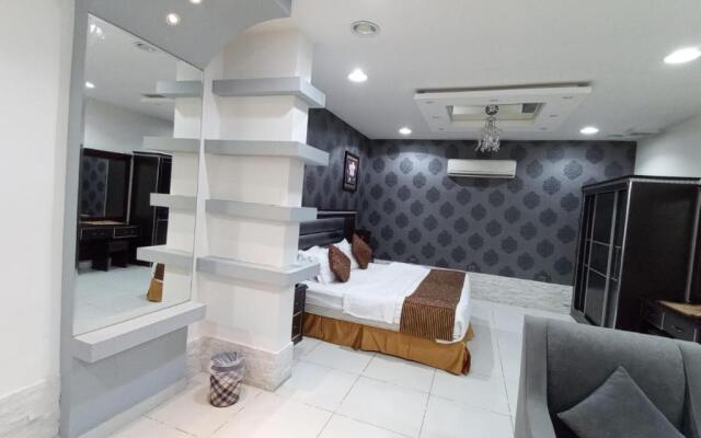 Celine Al Motamaiza Furnished Apartment