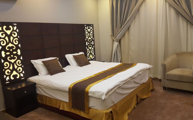 City Center Plaza Aparthotel