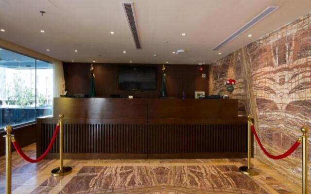 Ebreez Hotel