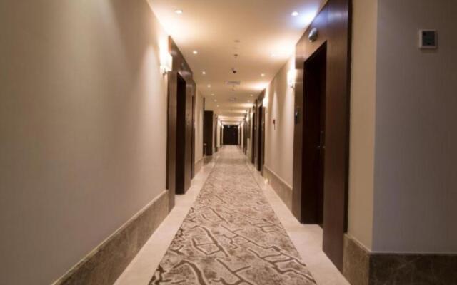 Ebreez Hotel
