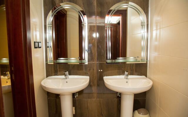 Oasis Rise Hotel Apartments