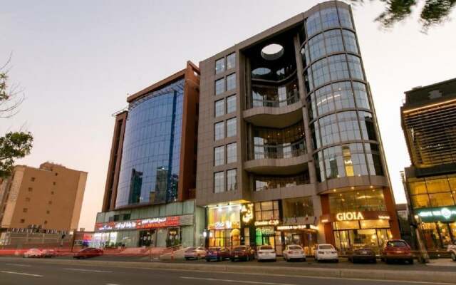 The S Hotel