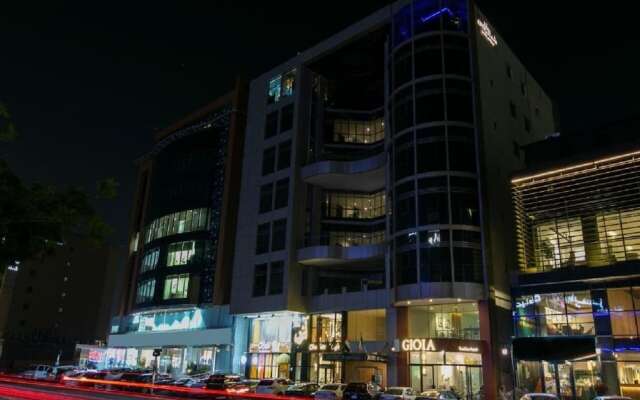 The S Hotel
