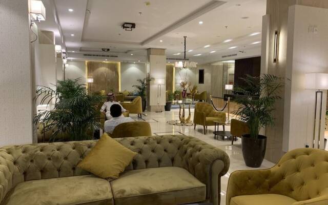 Lotaz Hotel Suites Al Salamah