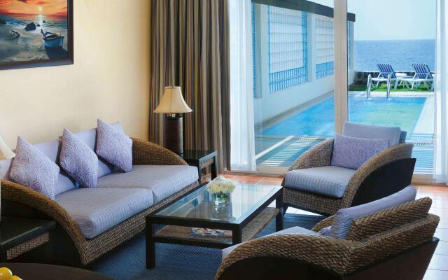 Al Nawras Island Resort