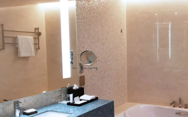 Rosh Rayhaan by Rotana