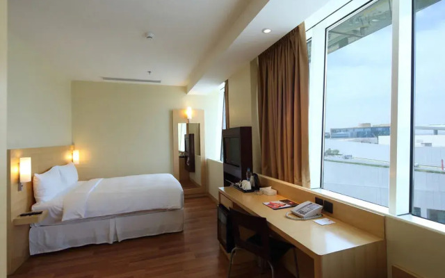 ibis Riyadh Olaya Street