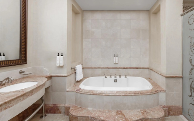 Swissotel Makkah Hotel