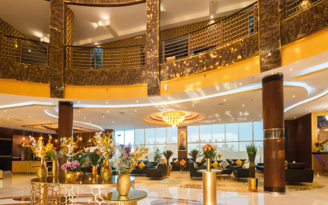Golden Ship Hotel