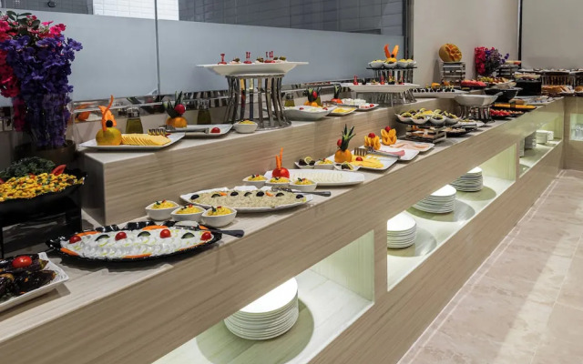 Voyage Hotel