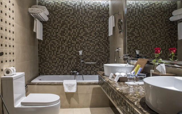 Crowne Plaza Riyadh Al Waha