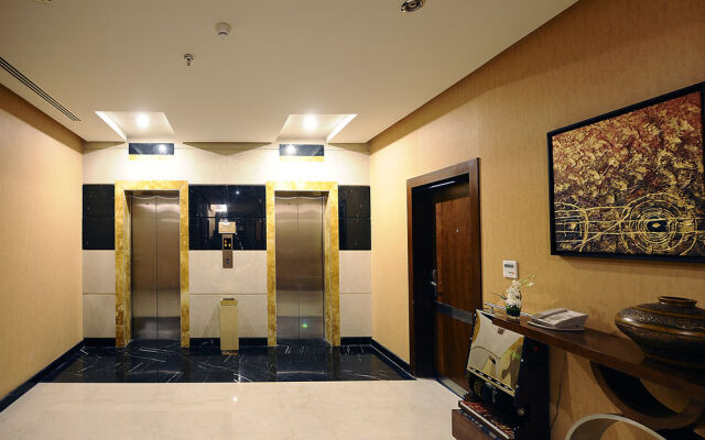 Al Hamra Palace By Warwick