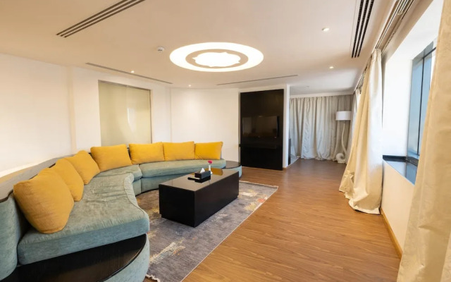 Mira Business Hotel