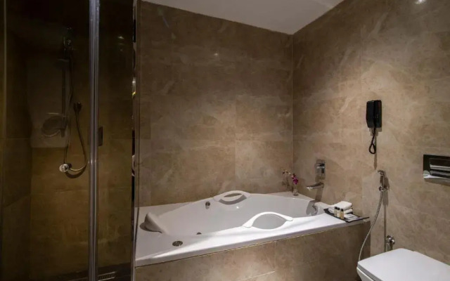 Gardino Hotel  Residence