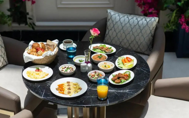 Gardino Hotel  Residence