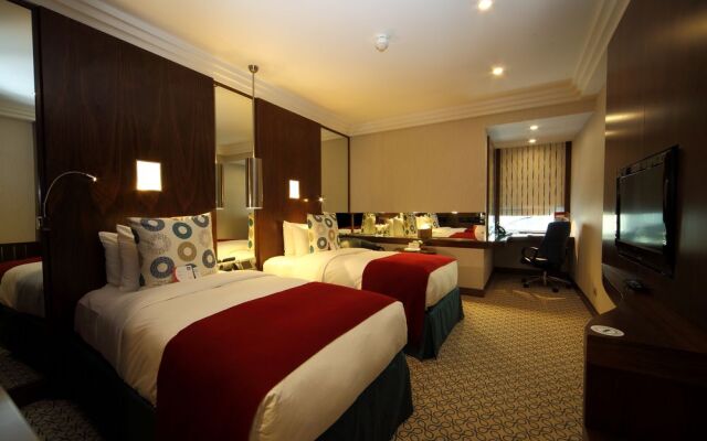 Crowne Plaza Hotel Riyadh Minhal, an IHG Hotel