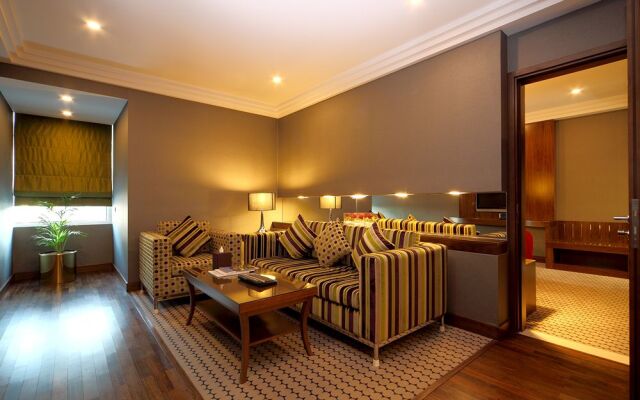 Crowne Plaza Hotel Riyadh Minhal, an IHG Hotel