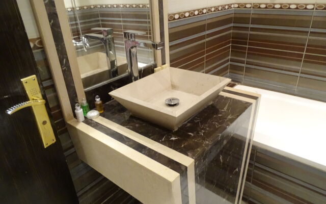 Comfort Inn Taawn