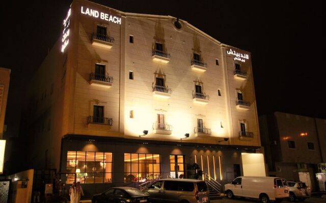 Land Beach Al Aqiq