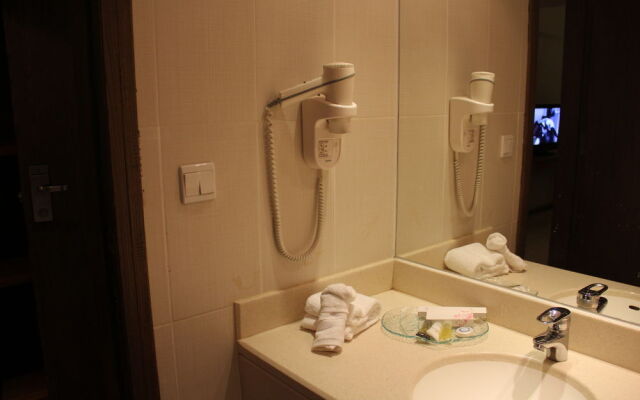 Al Reef International Hotel