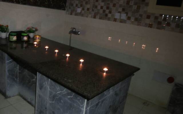 Manazel Maali Suites