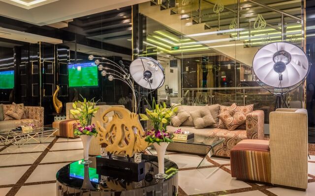 Almuhaidb Takhasosi Suites