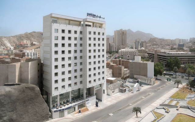 Park Inn by Radisson Makkah Thakher Alsharqi