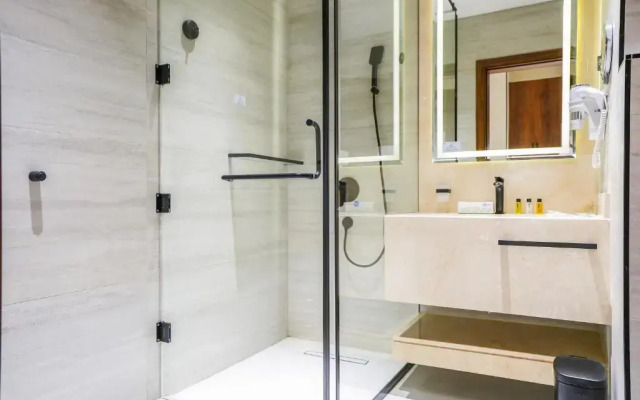 Hotel Vivian Park El Raed