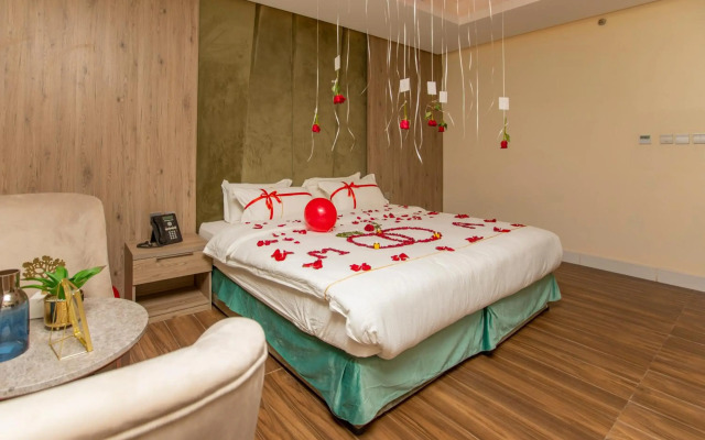 Luxury Night Hotel