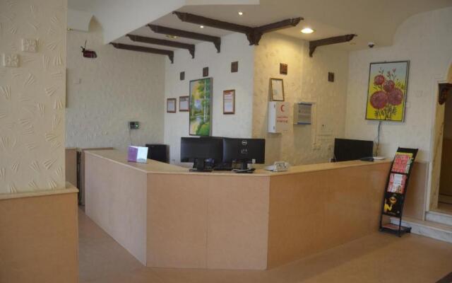 Taleen Al Nakheel Apartment