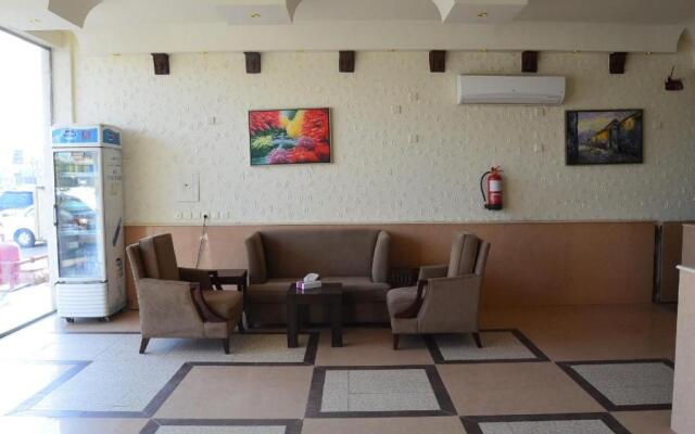 Taleen Al Nakheel Apartment