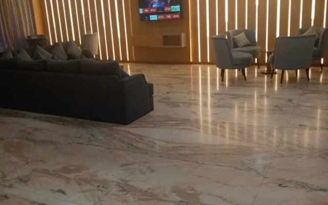 Khreis Suites Hotel