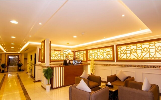 Al Muteb Suites Al Murslat
