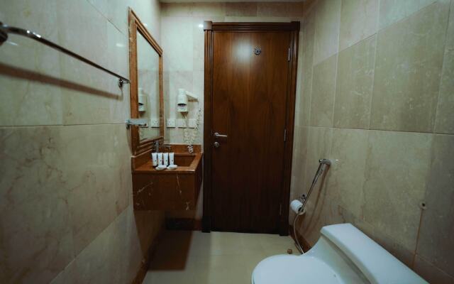 Nour Al Thuria Hotel