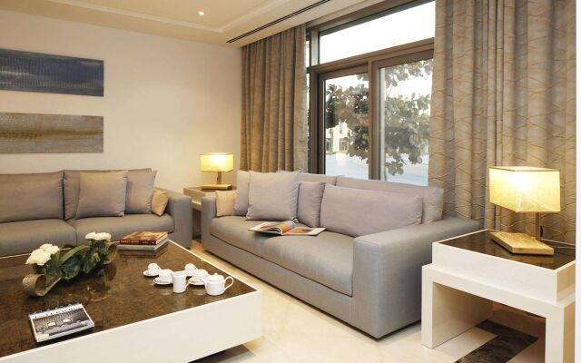 Vivienda Hotel Villas - Granada